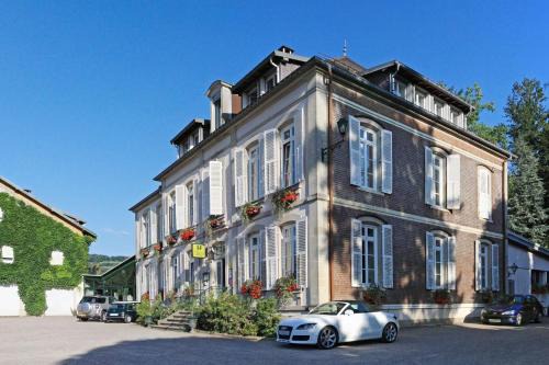 Le Val-d'Ajol Hotel | Logis La Résidence
