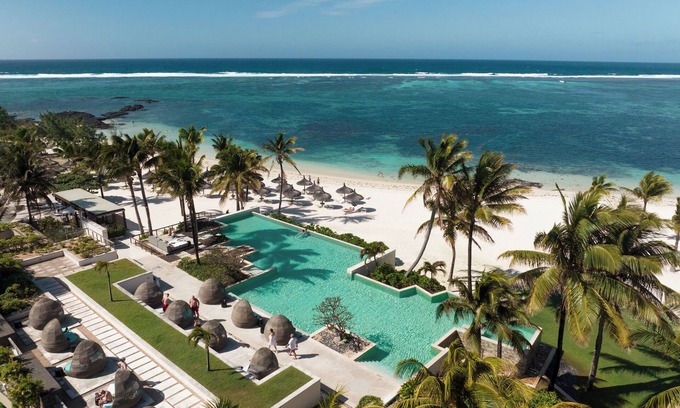 Belle Mare Resort | Long Beach Mauritius