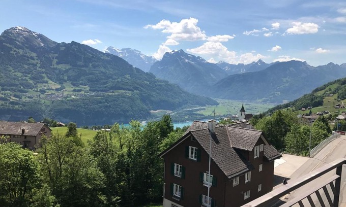 Amden House | Longstay Montage Monteur Apartements