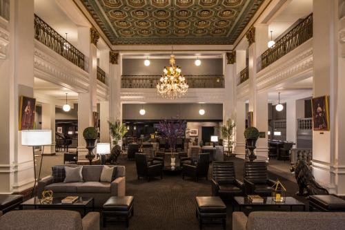 Downtown Baltimore Hotel | Lord Baltimore Hotel