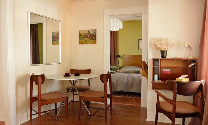 Los Feliz House | Los Feliz Bungalow - walking distance to Silver Lake