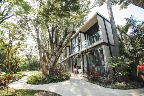 Tlaquiltenango Hotel | Los Laureles Hotel y Centro de Convenciones