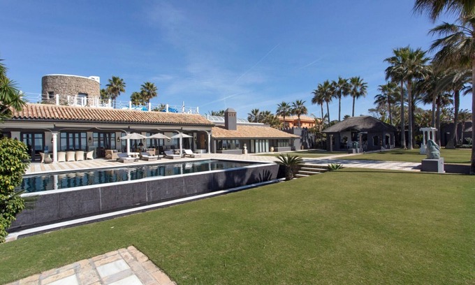Marbella Villa | Los Monteros Luxury Villa