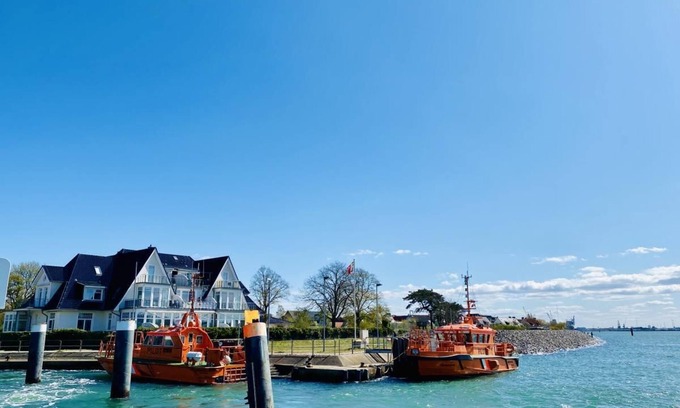 Hohe Dune Apartment | Lotsenhaus, Ostseewelle, close to the beach