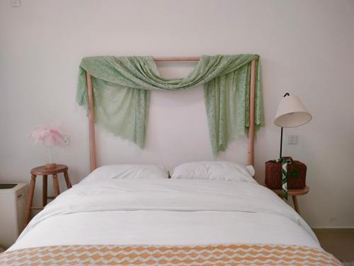 Shunyi Bed & Breakfast | Lotus Art Inn PEK Airport 菡庭筱院民宿北京首都机场店
