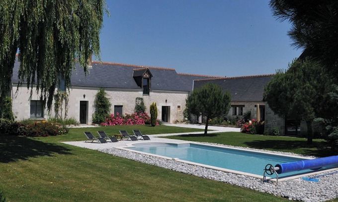 Louans House | Louans: The Farm of the Sheath, idyllic setting, 2 bedrooms