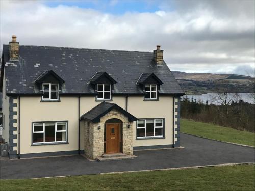Lecemy House | Loughview House