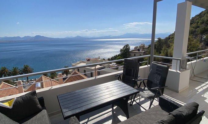 Loutraki Condo | Loutraki Gem minutes from thermal baths and beach
