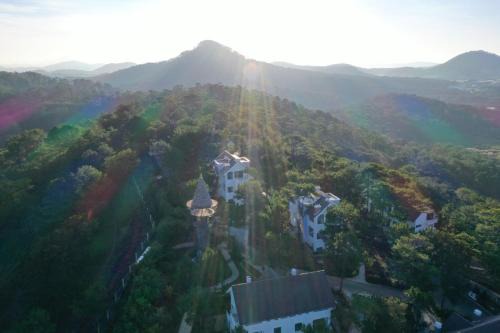 Phuong Resort | Love Hill Resort