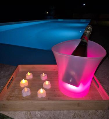 Ollioules Apartment | Love Room - Cocon Room - Toulon - Ollioules