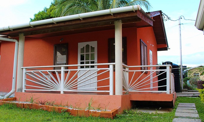 Mt. Pleasant Apartment | Lovely 1 Bedroom Vacation Home in Mt. Pleasant