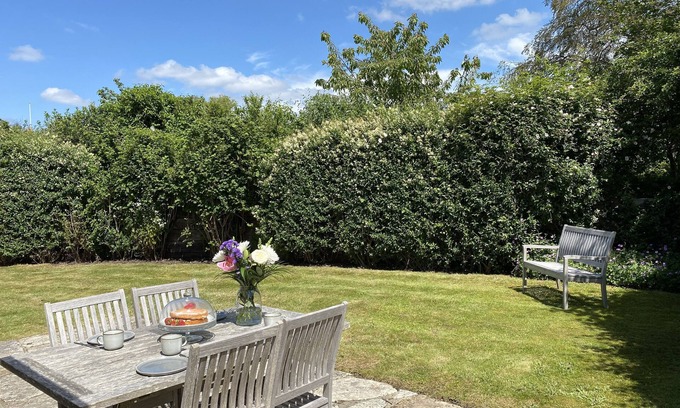 New Forest District Cottage | * LOVELY 2 BEDROOM COTTAGE, GREAT LOCATION *