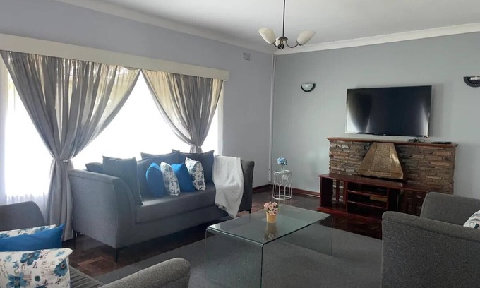 Harare Apartment | Lovely 3 bed in Mount Pleasant - 2153