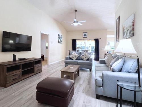 Silver Creek House | Lovely 3-Bedroom Pool Villa-1445SCD villa
