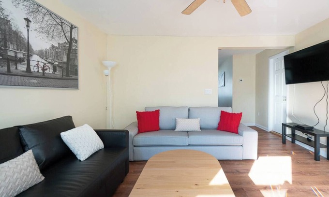Highland Falls House | Lovely 3BR Home with parking-Walk to WP Gate!