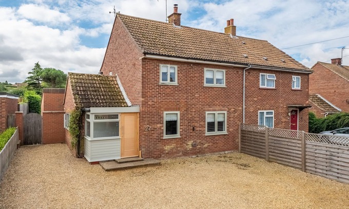 Brancaster House | Lovely 4 bedrom home in Brancaster -15 minute walk to Brancaster beach