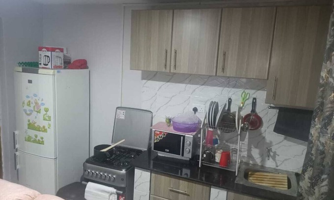 Nairobi West House | Lovely apartment 10 15 minutes to JKIA airport and SGR