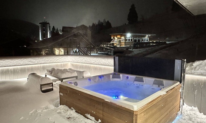 Pec pod Snezkou Apartment | Lovely apartment for 6 guests with hot tub, WIFI, TV, terrace and panoramic view