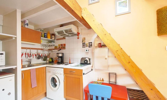 Les Cordeliers Apartment | Lovely bright studio in the Centre PRESQU'ILE