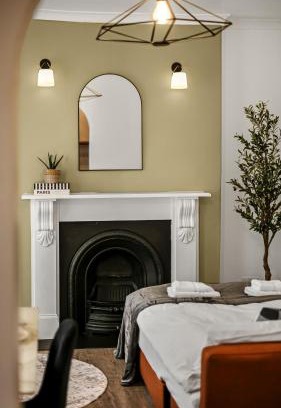 Highbury West Apartment | Lovely Flat by Emirates - 5 mins to Kings Cross St Pancras