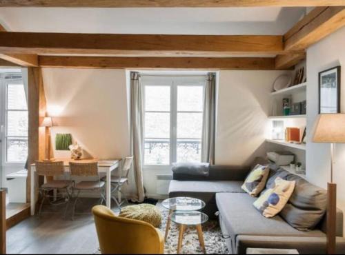 Val-de-Grace Apartment | Lovely Flat Luxembourg Garden