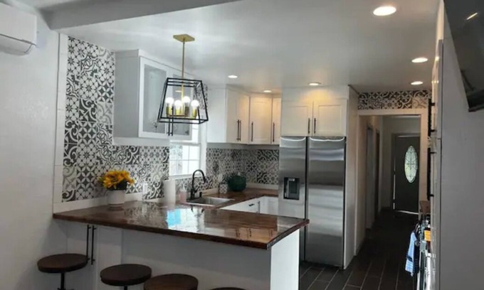 El Paso Condo | Lovely fully remodeled 2 bedroom stylish Condo