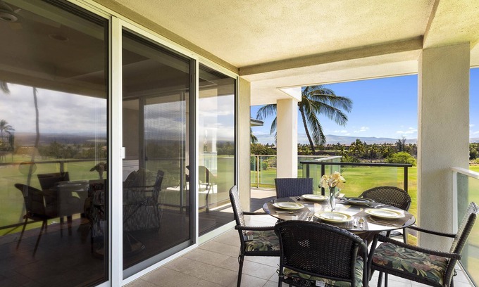 Waikoloa Condo | Lovely golf course views, close to shops!