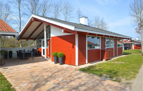 Aabenraa House | Lovely Home In Aabenraa With Kitchen