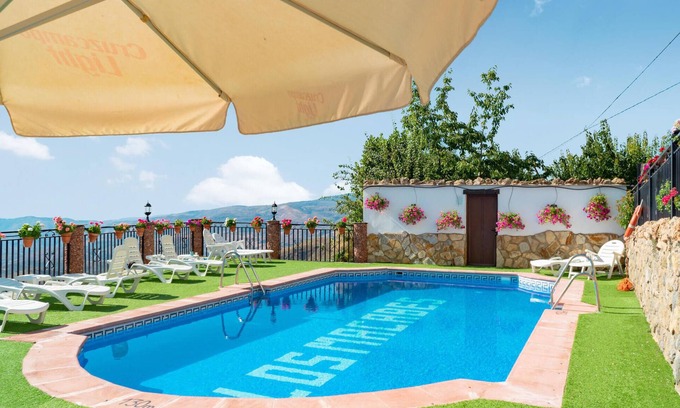Mecina Bombaron House | Lovely home in Mecina Bombarón