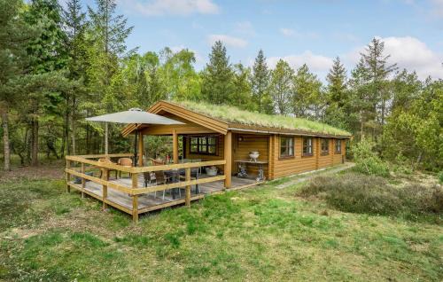 Helberskov Strand House | Lovely Home In Hadsund With Wifi