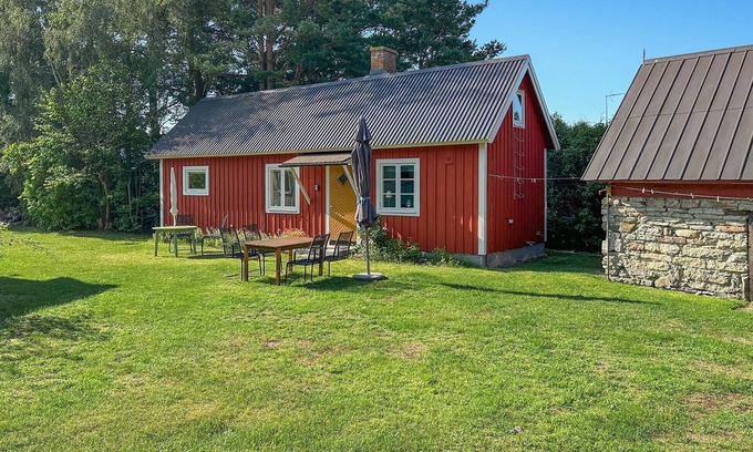 Hagaby House | Lovely home in Löttorp with WiFi