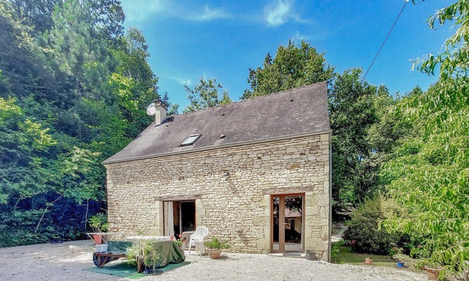 Paulin House | Lovely home in Paulin with kitchen