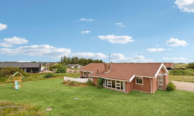 Klegod House | Lovely home in Ringkøbing with sauna