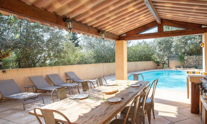 Seillans Apartment | Lovely little cottage with swimming pool