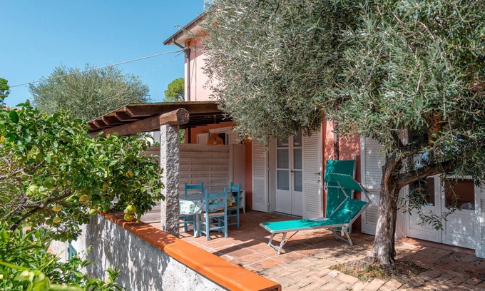 Pomonte House | Lovely location in family cottage 350m sea Pomonte