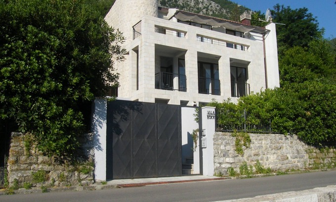Prcanj Villa | Lovely modern stone villa with pool on the sea front in Prcanj, ME
