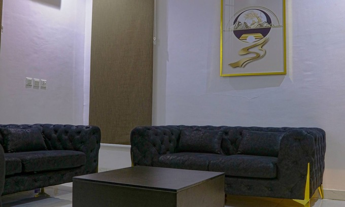 Lagos Apartment | Lovely two bedroom in Ikeja GRA