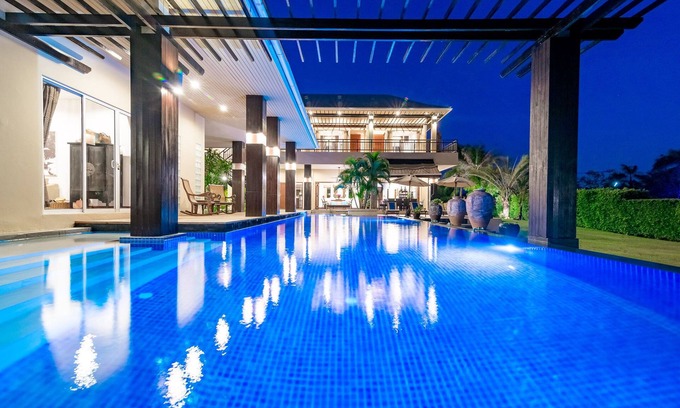 Sam Phraya Villa | Lovely villa on the golf course with private terraces, gardens and large swimming pool