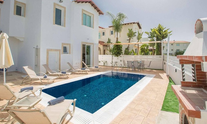 Pernera Villa | Lovely villa perfect for families, great location