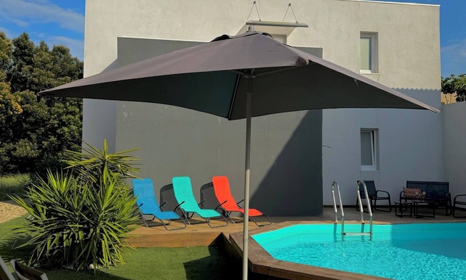 Venzolasca Apartment | Low villa near beach in haven of peace