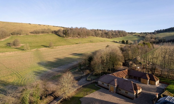 Combe Cottage | Lower Farm Barn - previously a shooting lodge, sleeping two guests