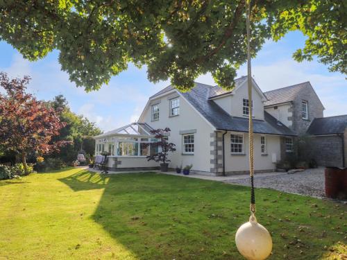 Mabe House | Lower Gadles