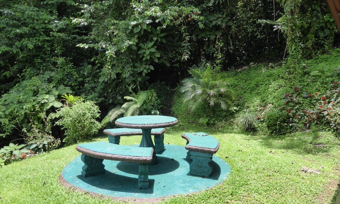 Arenal Bed & Breakfast | Lucky Bug B & B