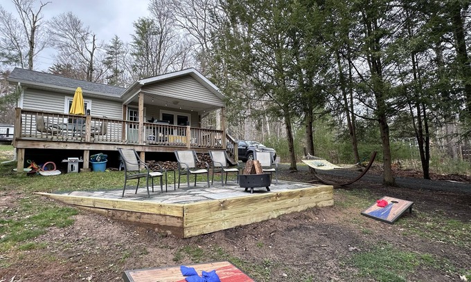 Narrowsburg Cottage | Lucky Lane Cottage