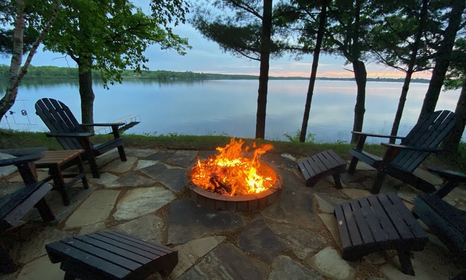 Luck Cabin | Lucky View Lodge Log Cabin on Big Butternut Lake Luck, WI 3 acre 300ft lakeshore