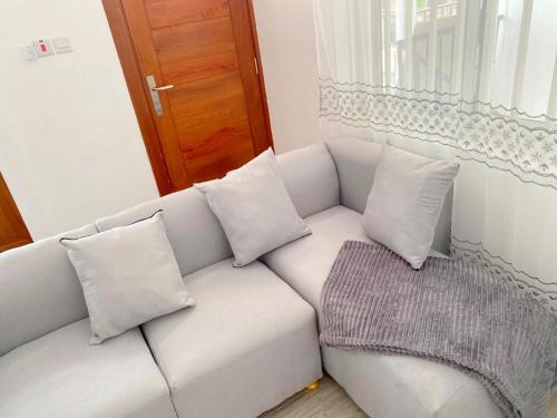Dar es Salaam Apartment | Luckysmallie villa