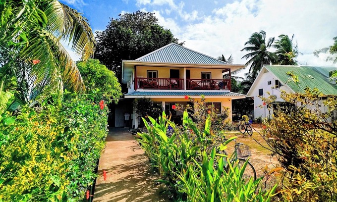 La Digue Apartment | Lucy's guesthouse