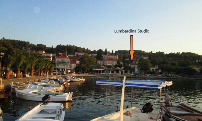 Lumbarda Apartment | Lumbardina Studio, Top location