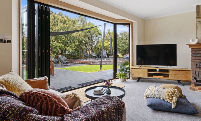 Adventure Bay House | Lumeah Retreat Adventure Bay, Bruny Island