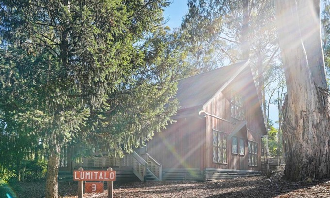 Sawmill Settlement House | Lumi Talo